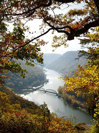 Anstead Overlook