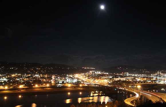 Charleston by Moonlight
